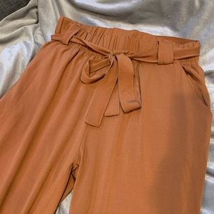 🍂🍂Super Cute Fall Pants 🍂🍂